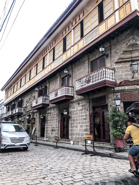 hotels in intramuros